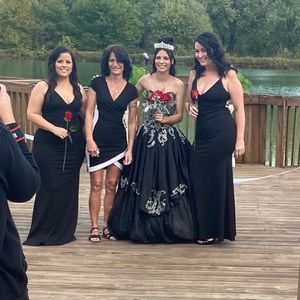 Meet your Posher, Robin